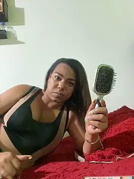 NatiBrunet online show from 12/17/25, 02:28