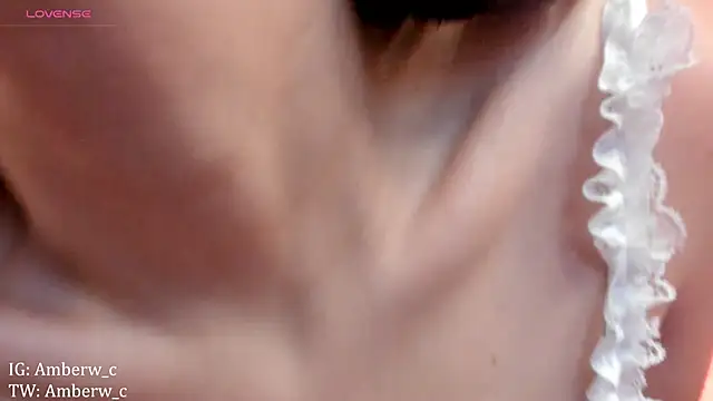 Ambeerouse online show from 01/29/25, 01:58