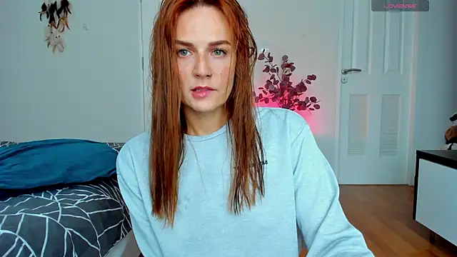 BritneyHall online show from 02/27/25, 08:50