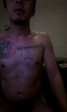 Snapshot of landy20cm chatting on 12/22/24, 08:03 landy20cm online show from 12/22/24, 08:03