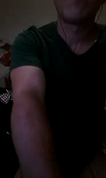 Snapshot of landy20cm chatting on 12/31/24, 04:57 landy20cm online show from 12/31/24, 04:57