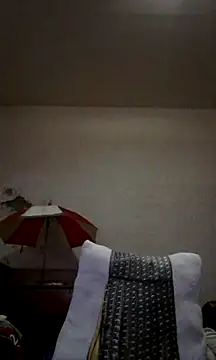 Snapshot of landy20cm chatting on 02/16/25, 05:37 landy20cm online show from 02/16/25, 05:37