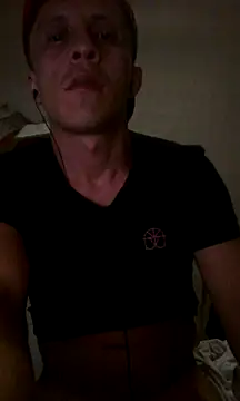 Snapshot of landy20cm chatting on 03/03/25, 05:53 landy20cm online show from 03/03/25, 05:53