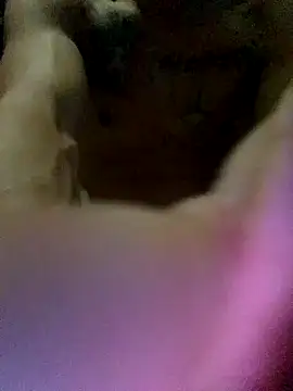 Snapshot of landy20cm chatting on 10/04/25, 08:56 landy20cm online show from 10/04/25, 08:56