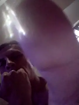 Snapshot of landy20cm chatting on 03/16/26, 03:38 landy20cm online show from 03/16/26, 03:38