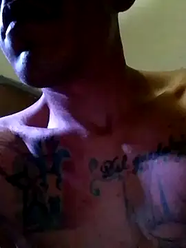 Snapshot of landy20cm chatting on 03/30/26, 02:56 landy20cm online show from 03/30/26, 02:56