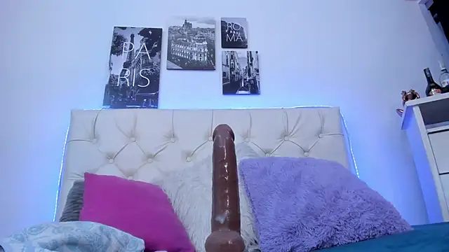 Snapshot of Amaia_Daniells chatting on 01/13/25, 07:43 Amaia Daniells online show from 01/13/25, 07:43