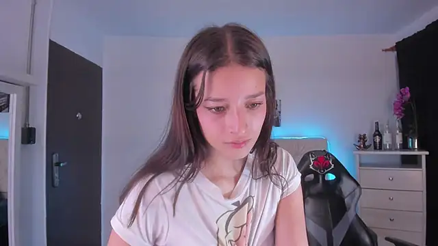 Snapshot of Amaia_Daniells chatting on 01/28/25, 07:22 Amaia Daniells online show from 01/28/25, 07:22