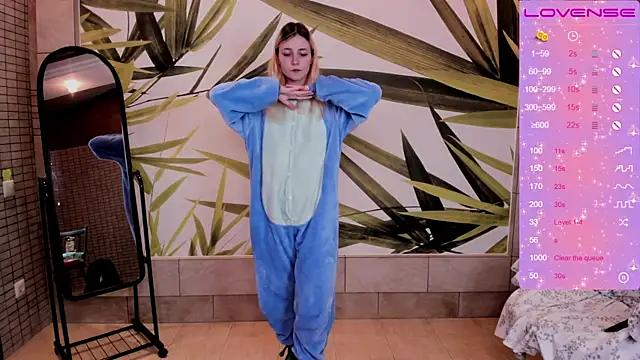 fleximona online show from 12/13/25, 07:53