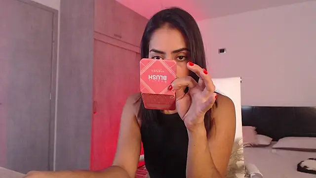 Snapshot of Brown_skin11 chatting on 01/14/25, 09:09 Brown skin11 online show from 01/14/25, 09:09