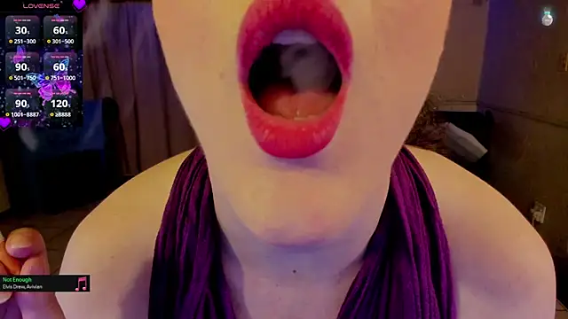 Snapshot of cee2nv chatting on 03/19/26, 09:41 cee2nv online show from 03/19/26, 09:41