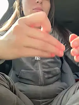 Snapshot of YOUR-KARINA chatting on 03/04/25, 07:30 YOUR-KARINA online show from 03/04/25, 07:30