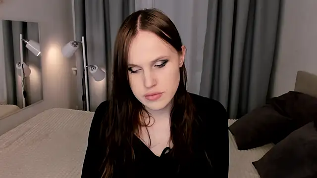 EffieMinki online show from 04/14/26, 08:48