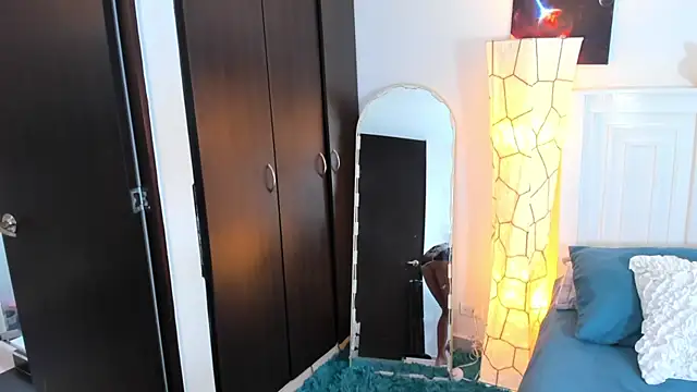 SarahCinnamon- online show from 03/03/25, 07:28