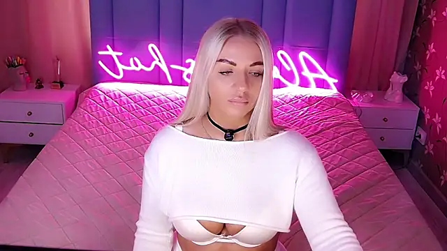 Snapshot of AllwaysHotJ chatting on 03/26/26, 02:17 AllwaysHotJ online show from 03/26/26, 02:17