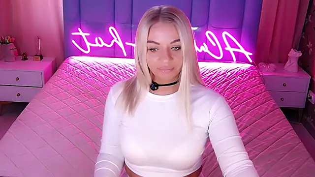 Snapshot of AllwaysHotJ chatting on 04/02/26, 02:20 AllwaysHotJ online show from 04/02/26, 02:20