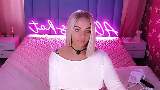 Snapshot of AllwaysHotJ chatting on 04/03/26, 02:09 AllwaysHotJ online show from 04/03/26, 02:09