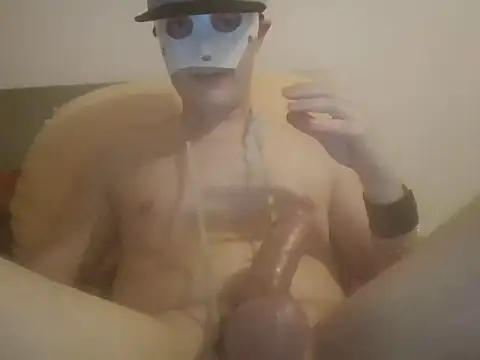 iluvhottenns online show from 12/19/24, 06:34