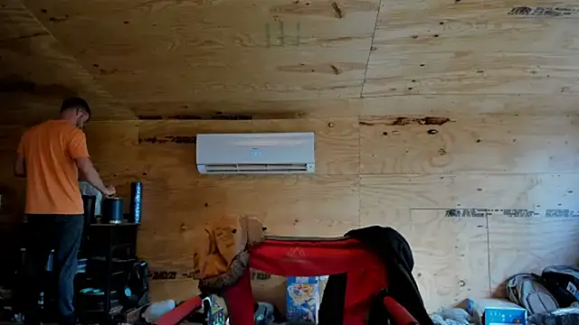 Kenny Kyle online show from 03/02/25, 02:43