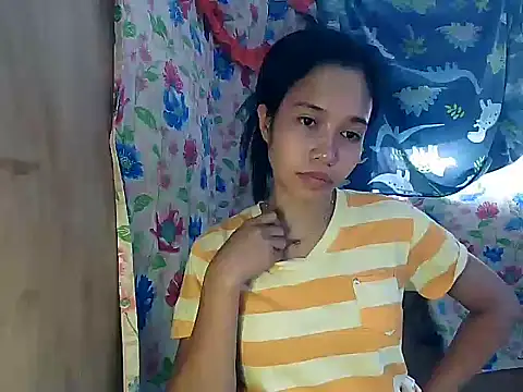 Snapshot of PinaySkinnyGirl chatting on 03/21/26, 08:30 PinaySkinnyGirl online show from 03/21/26, 08:30