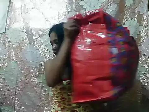 Snapshot of PinaySkinnyGirl chatting on 04/07/26, 10:31 PinaySkinnyGirl online show from 04/07/26, 10:31