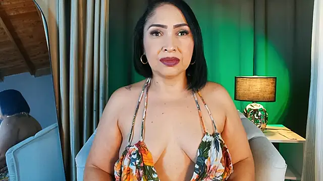 Madissononee online show from 11/19/25, 02:11