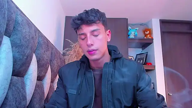 Snapshot of I_Gabriel chatting on 12/06/24, 01:18 I Gabriel online show from 12/06/24, 01:18