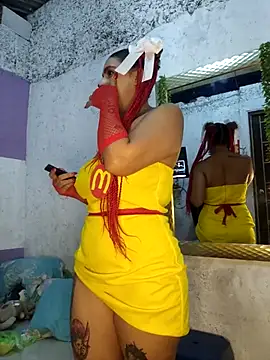 Snapshot of SexyFriends_ chatting on 11/01/25, 03:41 SexyFriends online show from 11/01/25, 03:41