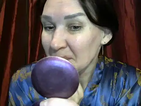 PrettyAndWild online show from 12/05/24, 02:55