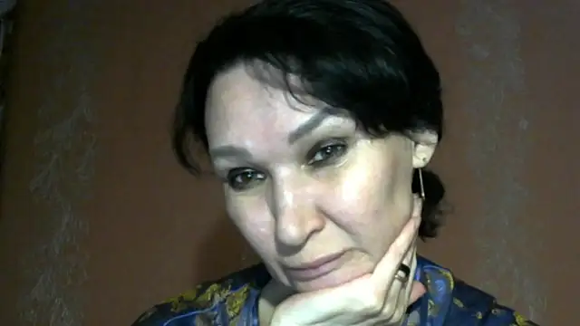 Snapshot of PrettyAndWild chatting on 05/24/26, 01:49 PrettyAndWild online show from 05/24/26, 01:49