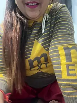 Snapshot of Preet_Kaur_69 chatting on 01/04/25, 06:30 Preet Kaur 69 online show from 01/04/25, 06:30