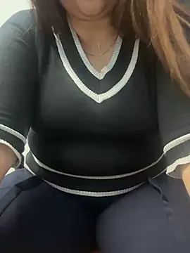 Snapshot of Preet_Kaur_69 chatting on 01/10/25, 10:28 Preet Kaur 69 online show from 01/10/25, 10:28