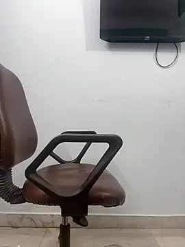 Snapshot of Preet_Kaur_69 chatting on 01/28/25, 06:28 Preet Kaur 69 online show from 01/28/25, 06:28