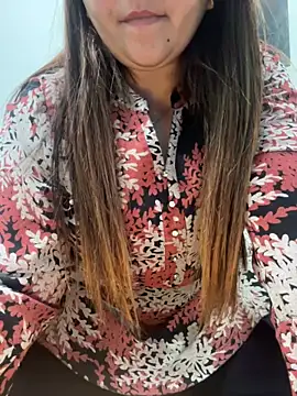 Snapshot of Preet_Kaur_69 chatting on 02/20/25, 02:46 Preet Kaur 69 online show from 02/20/25, 02:46