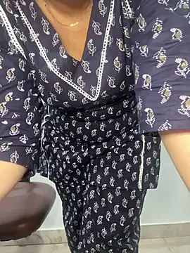 Snapshot of Preet_Kaur_69 chatting on 02/22/25, 06:41 Preet Kaur 69 online show from 02/22/25, 06:41