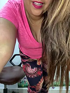 Snapshot of Preet_Kaur_69 chatting on 03/13/25, 07:28 Preet Kaur 69 online show from 03/13/25, 07:28