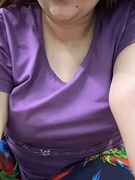 Snapshot of Preet_Kaur_69 chatting on 09/15/25, 10:37 Preet Kaur 69 online show from 09/15/25, 10:37