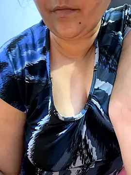 Snapshot of Preet_Kaur_69 chatting on 09/30/25, 06:35 Preet Kaur 69 online show from 09/30/25, 06:35