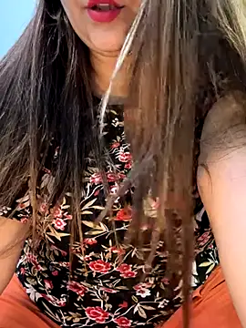 Snapshot of Preet_Kaur_69 chatting on 10/22/25, 04:29 Preet Kaur 69 online show from 10/22/25, 04:29