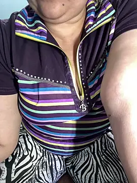 Snapshot of Preet_Kaur_69 chatting on 04/18/26, 05:28 Preet Kaur 69 online show from 04/18/26, 05:28