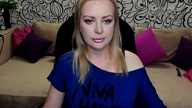 Snapshot of Hotdreamhere chatting on 07/16/26, 03:56 Hotdreamhere online show from 07/16/26, 03:56