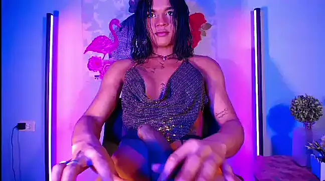 Snapshot of NatyTSMuscle chatting on 12/20/24, 09:11 NatyTSMuscle online show from 12/20/24, 09:11