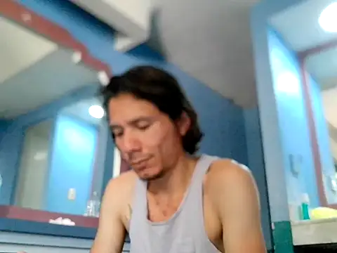 Latinopervs online show from 05/02/26, 04:12