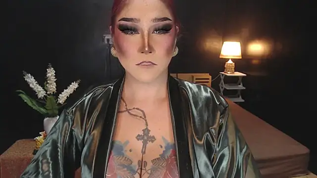 Snapshot of Transdomts4u chatting on 04/23/26, 03:58 Transdomts4u online show from 04/23/26, 03:58