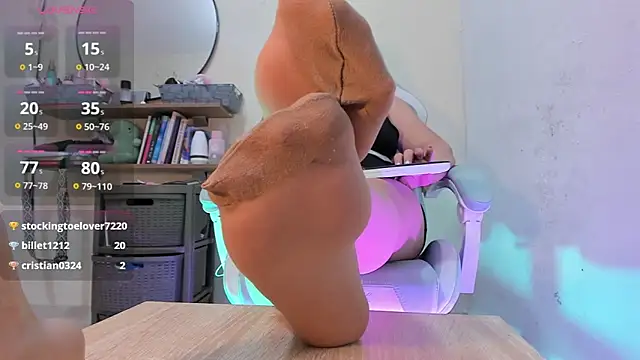 zoe 37 online show from 02/26/25, 06:58