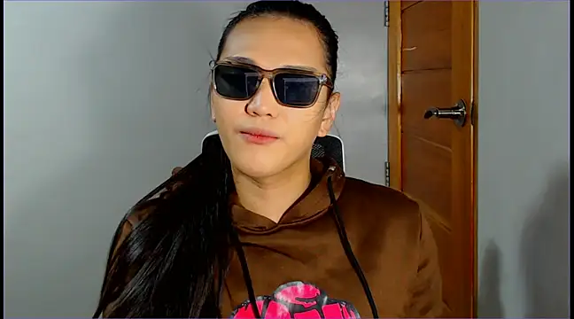 WONDERWOMAN2023 online show from 02/19/25, 02:55