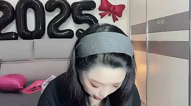 kk lele online show from 01/04/25, 08:17