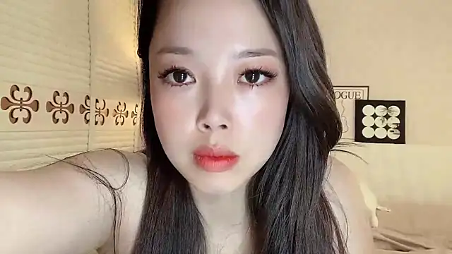 Snapshot of kk_lele chatting on 03/31/26, 03:52 kk lele online show from 03/31/26, 03:52