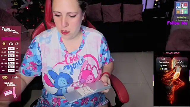 valery adams1 online show from 11/19/25, 03:50