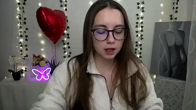 SweetPrincess  online show from 02/13/25, 06:20